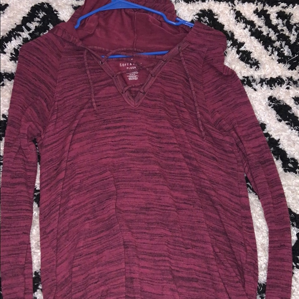 American eagle long sleeve shirt